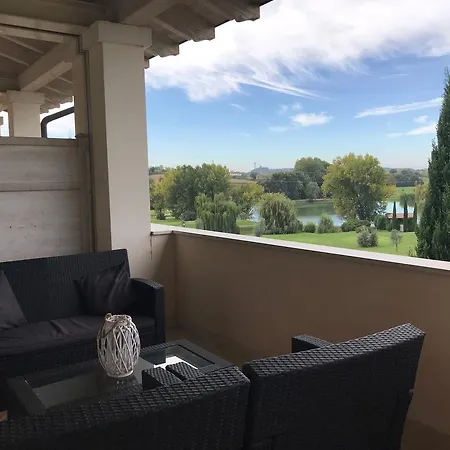 Golf San Vigilio Apartment *